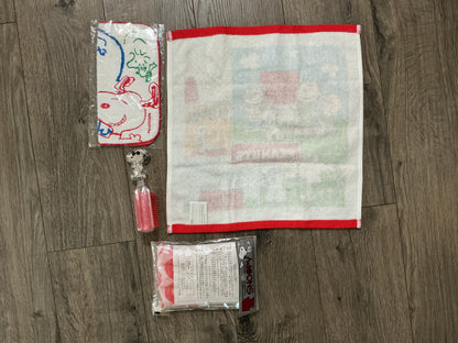 vintage Snoopy bath and grooming, bundle brush wash cloth towel, scrub￼