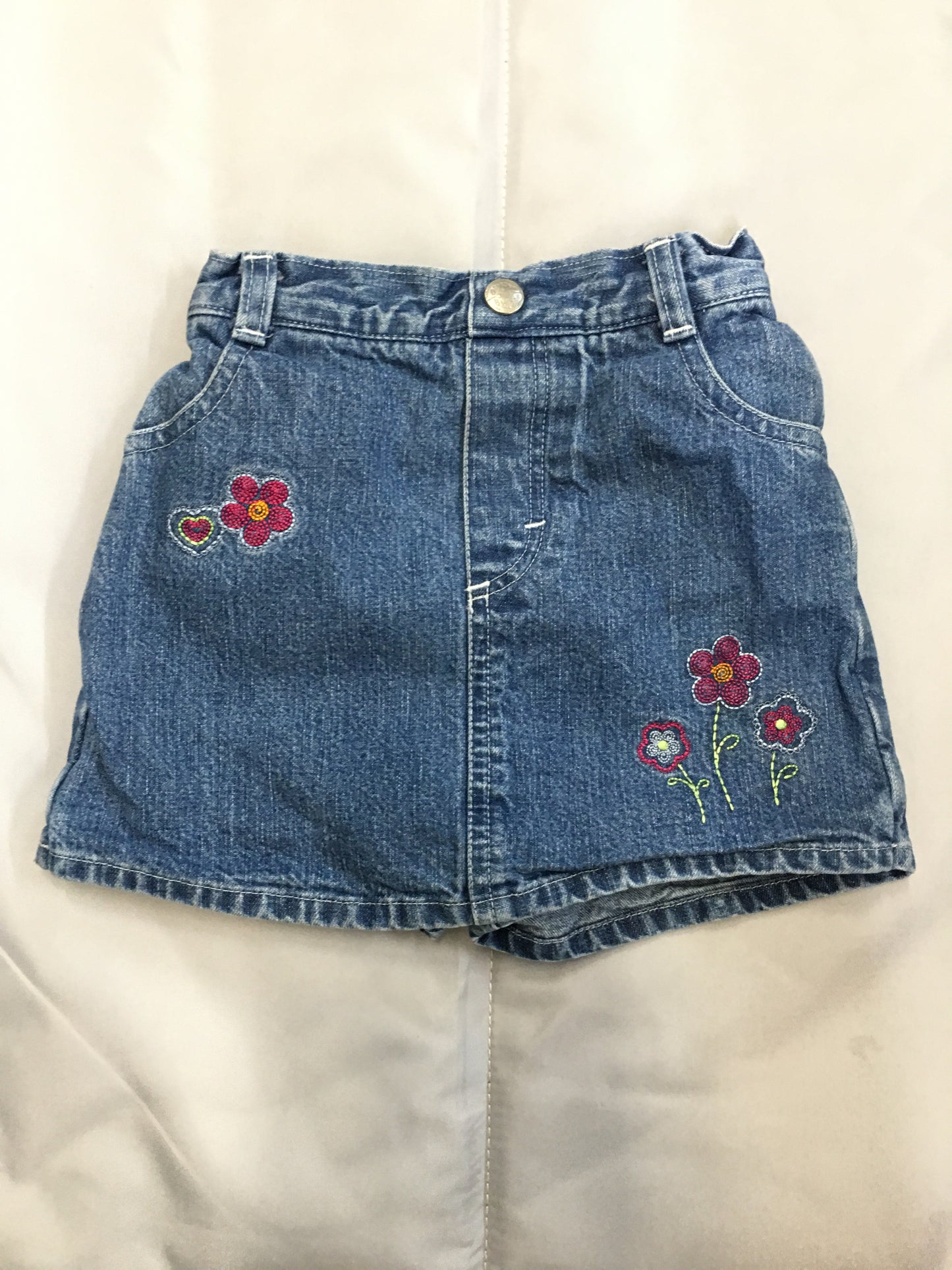 OshKosh Flower Skorts, 24months