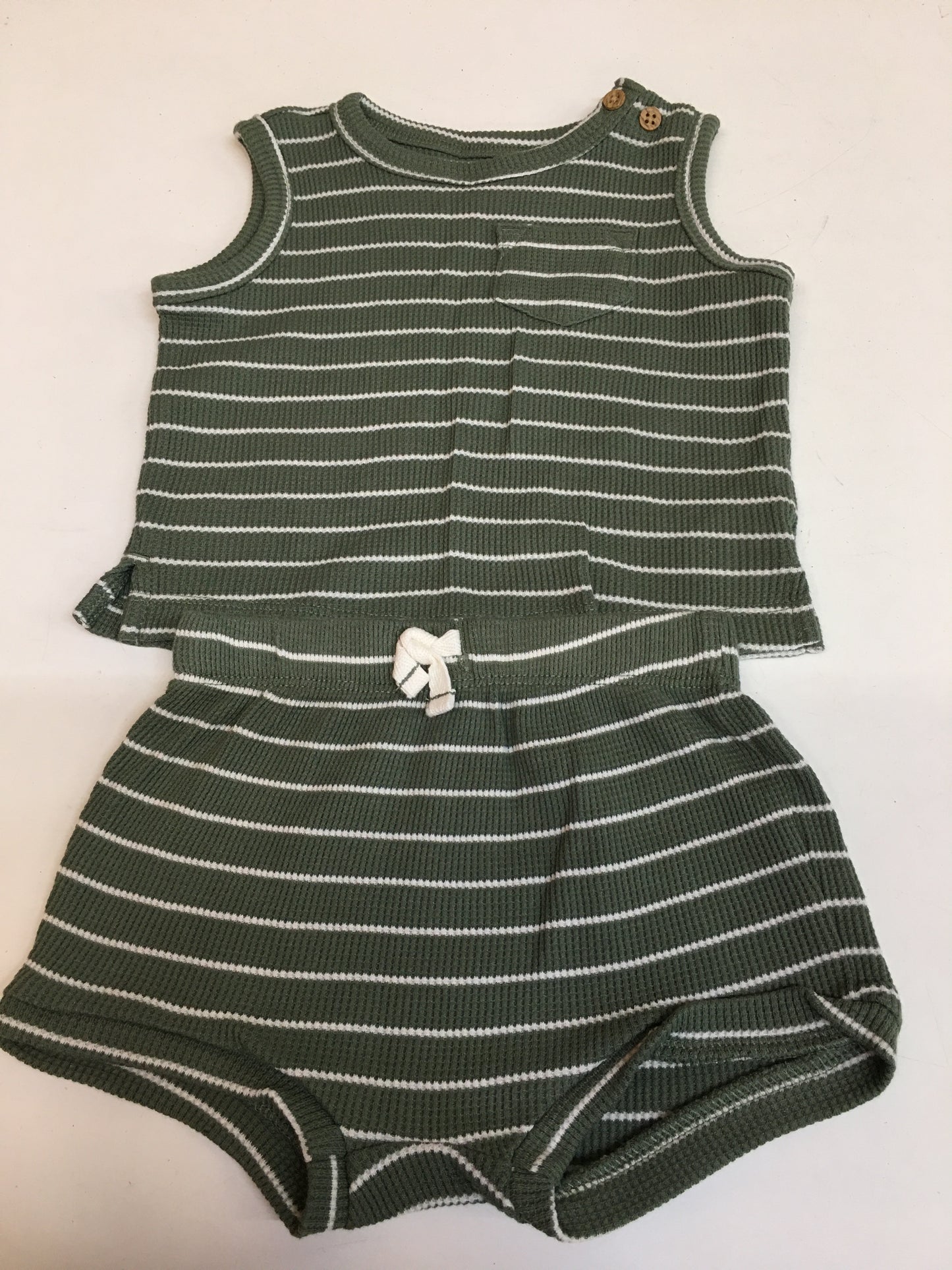Carter’s 2- Piece, 6M