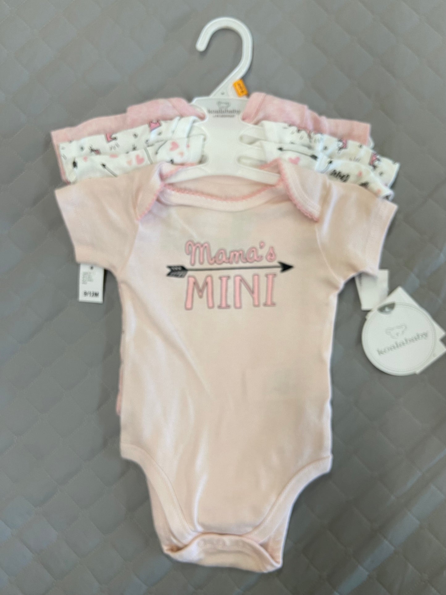 New Koala Baby 4 Piece Onesie, 9-12m