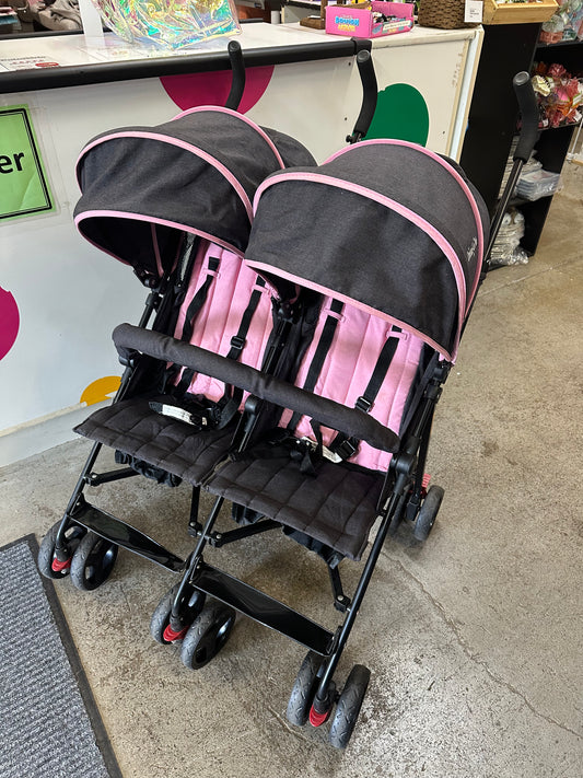 Dream on Me Double Stroller
