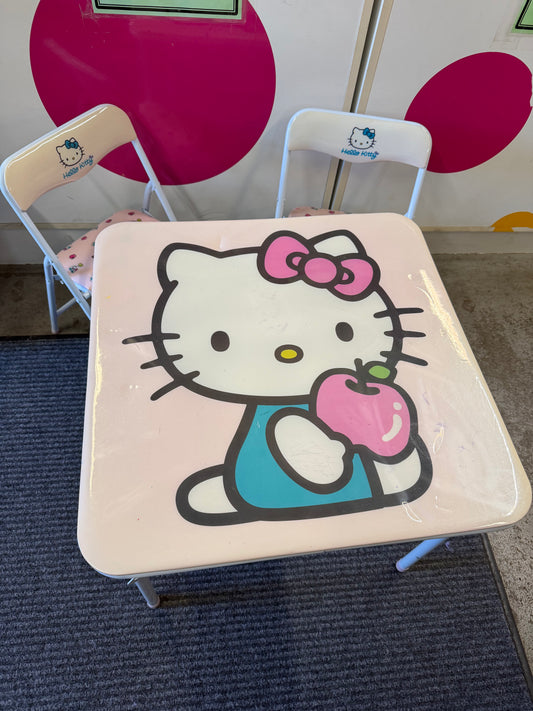 Hello Kitty Table & Chairs