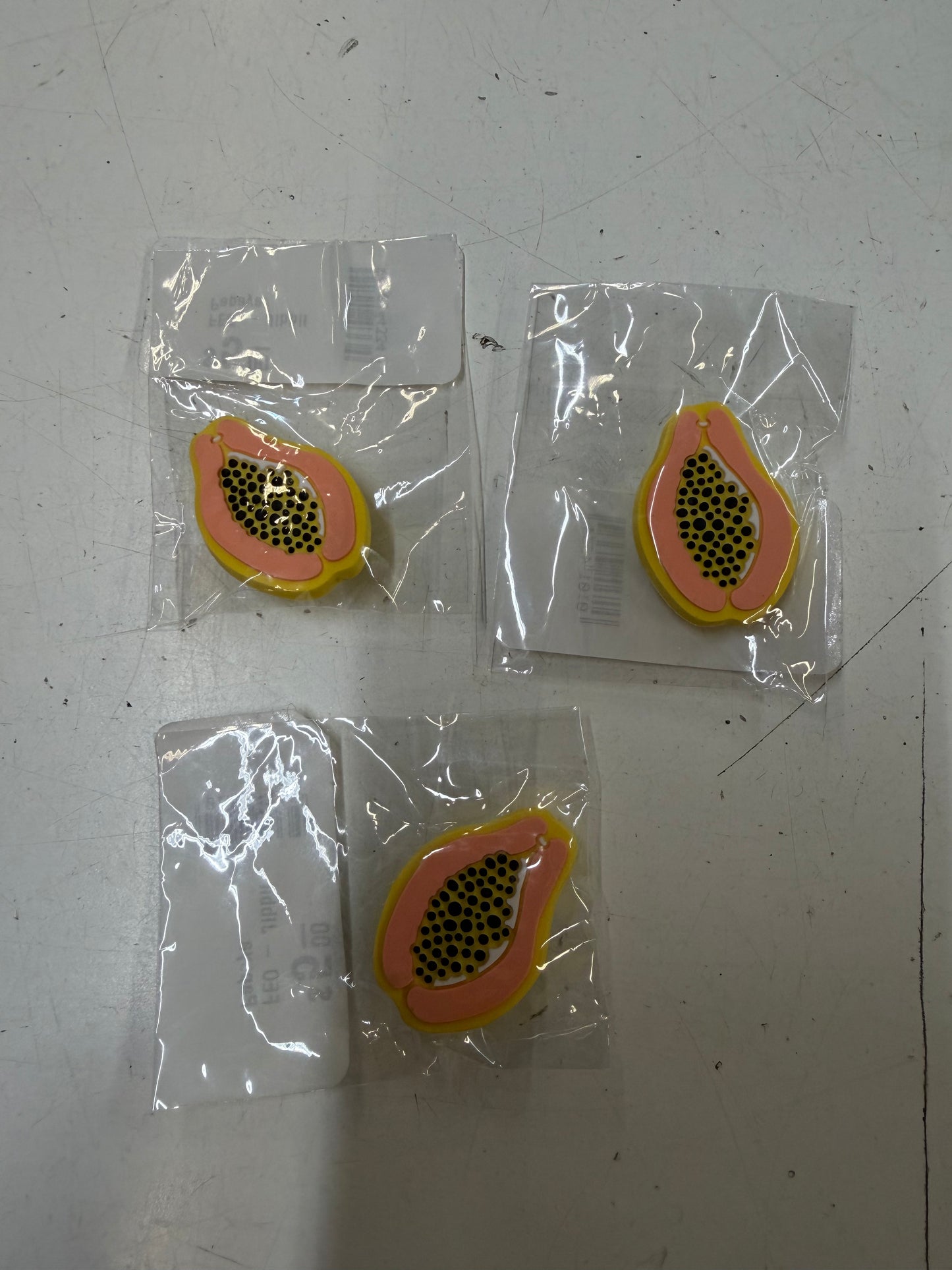 New Fighting Eel Charm, Papaya