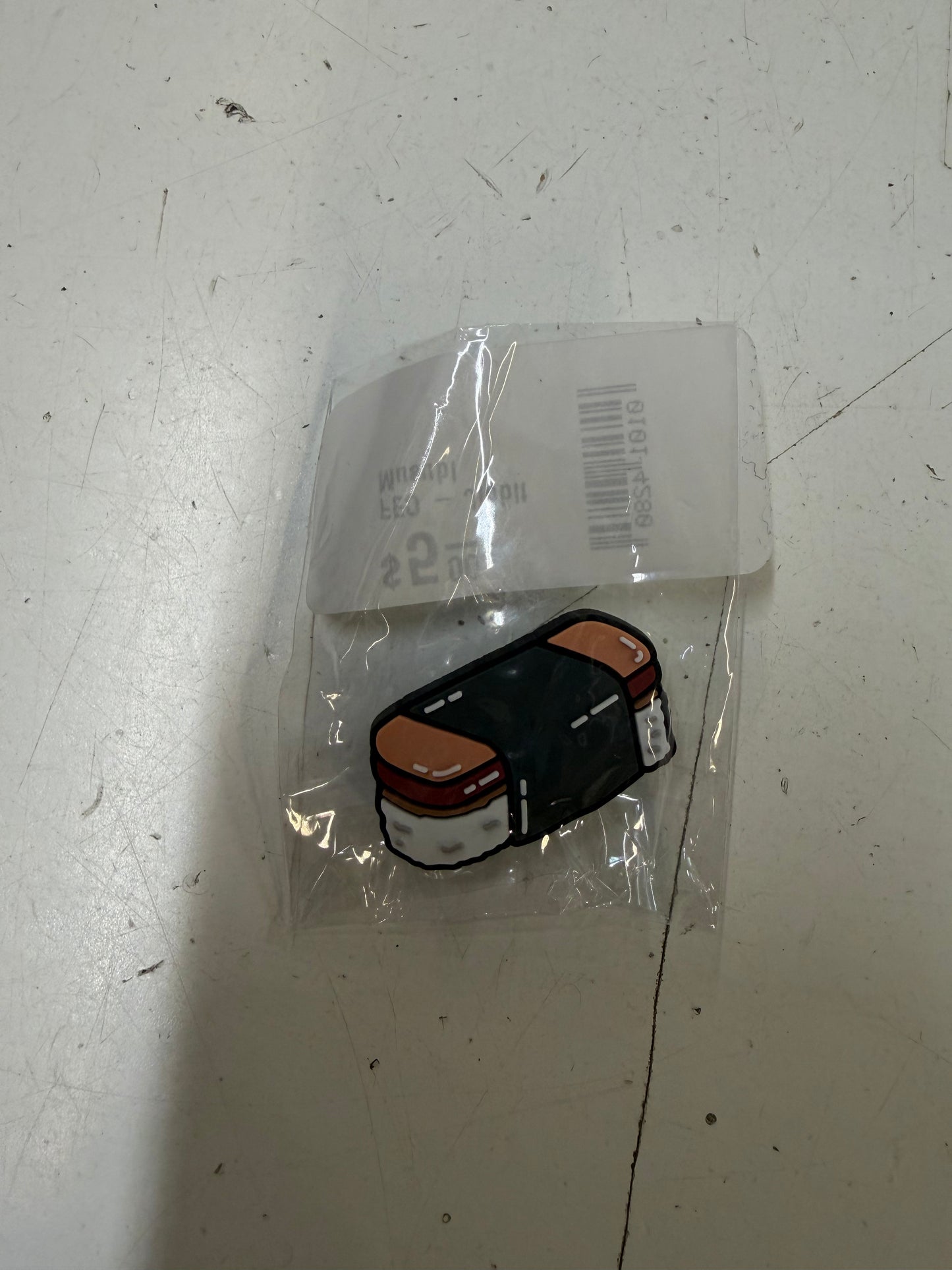 New Fighting Eel Charm, Musubi