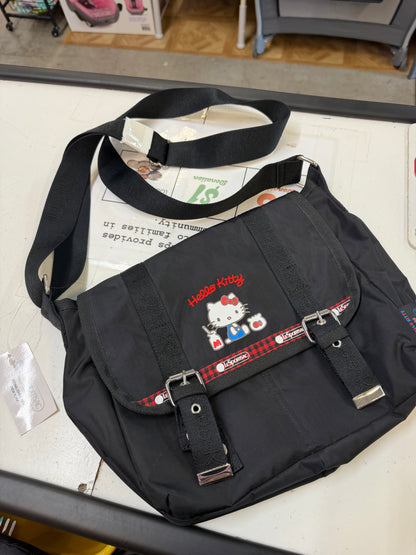 New Lesportsac Hello Kitty Messenger Crossbody Bag