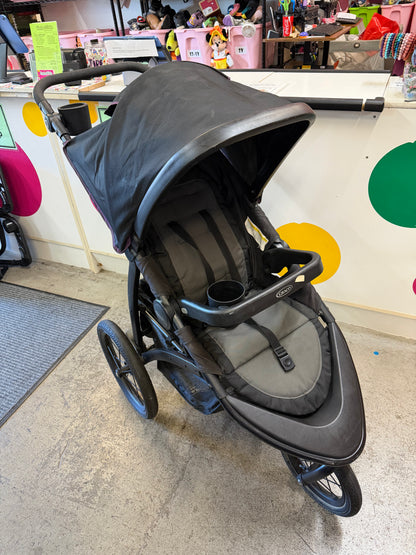 Graco Roadmaster Jogging Stroller