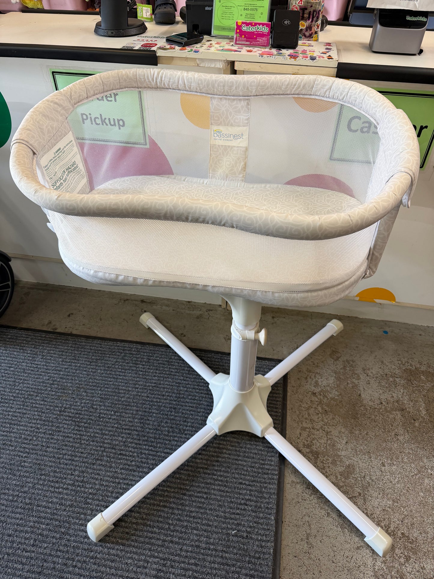 Halo Bassinet, Swirl