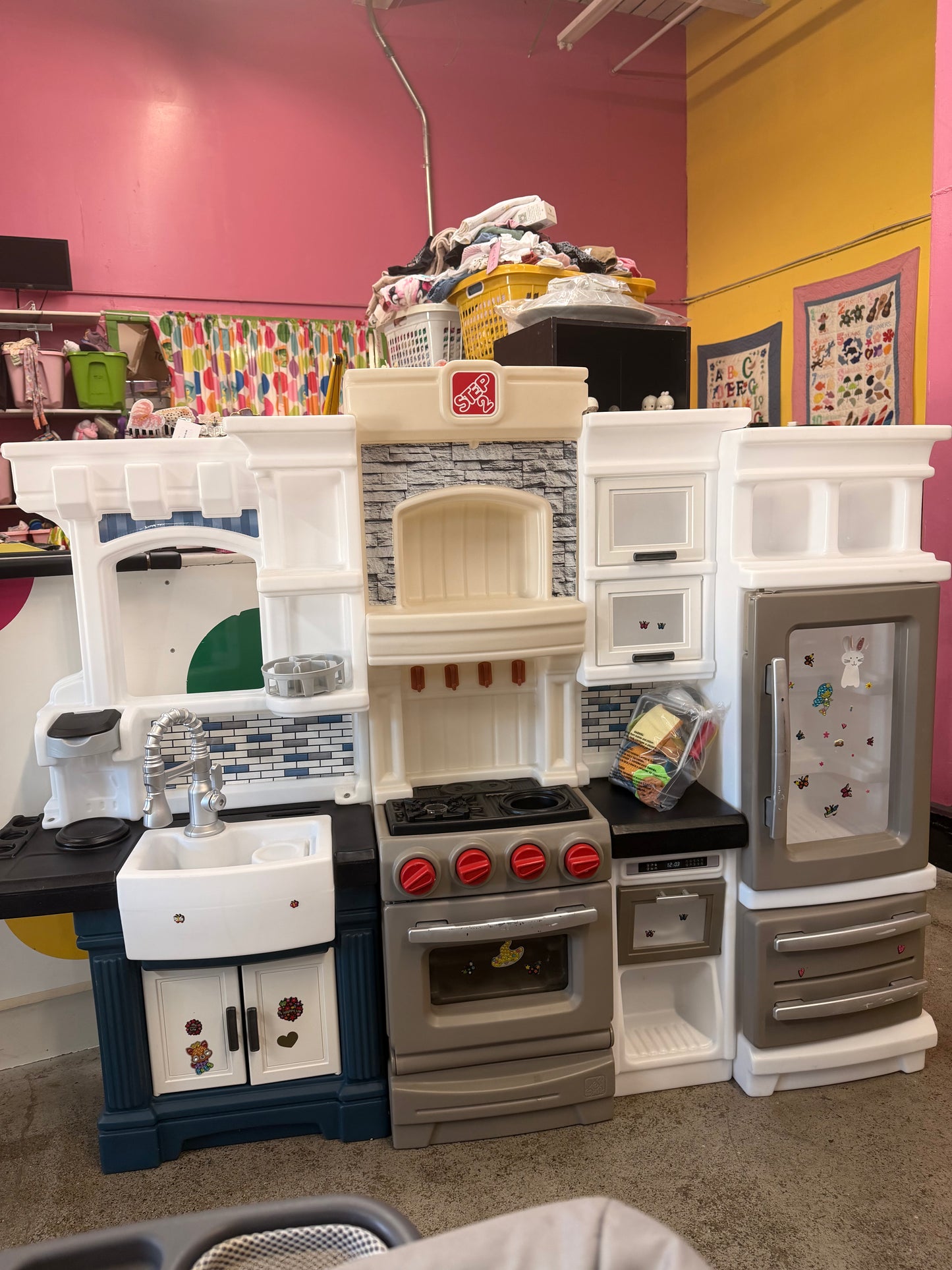 Step2 XL Deluxe Kitchen – Caterkids Hawaii