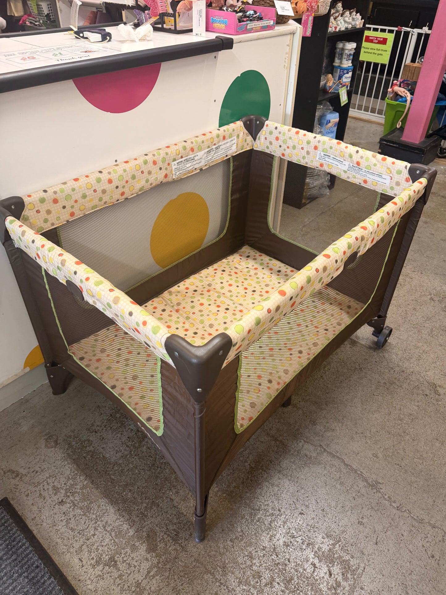 Cosco Brown Playard, Polka Dots