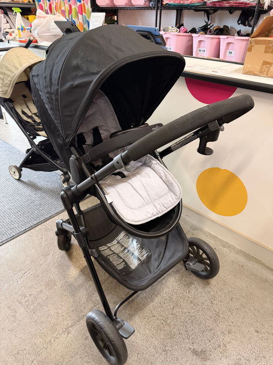 Evenflo Pivot Stroller, Blk& Grey