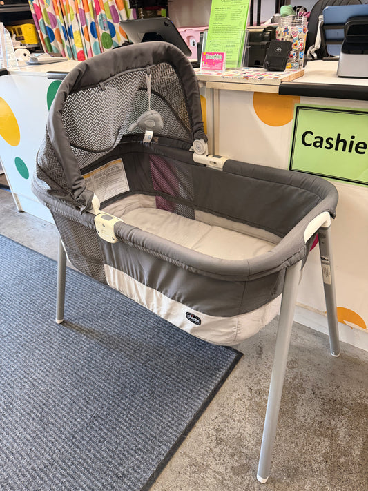 Chicco Lullago Bassinet