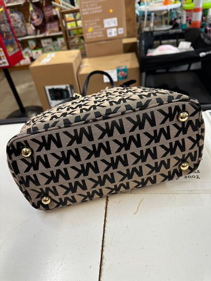 New Michael Kors Purse