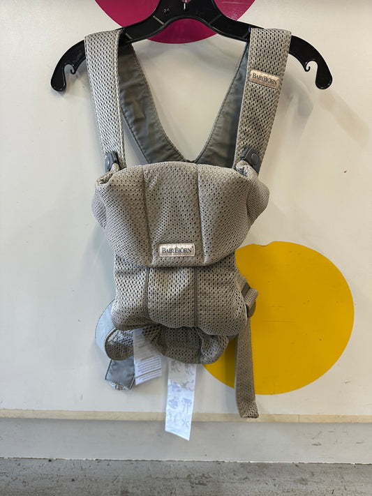 Baby Bjorn Carrier, Grey