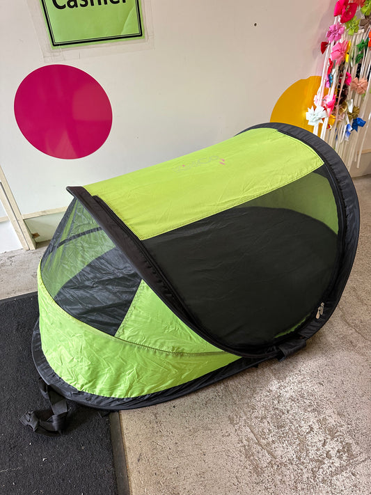 KidCo Pea Pod Travel Tent, Green
