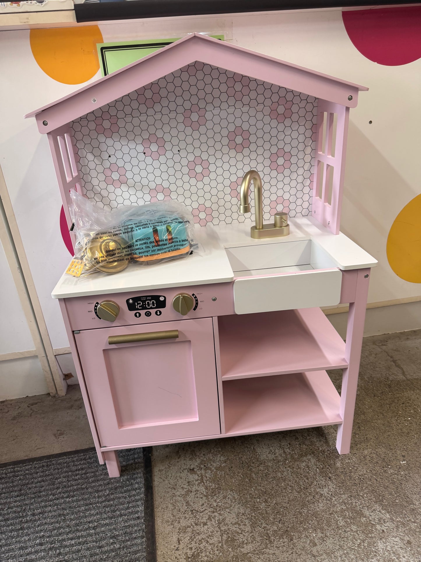 Play Kitchen