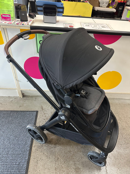 Maxi Cosi Zelia Stroller