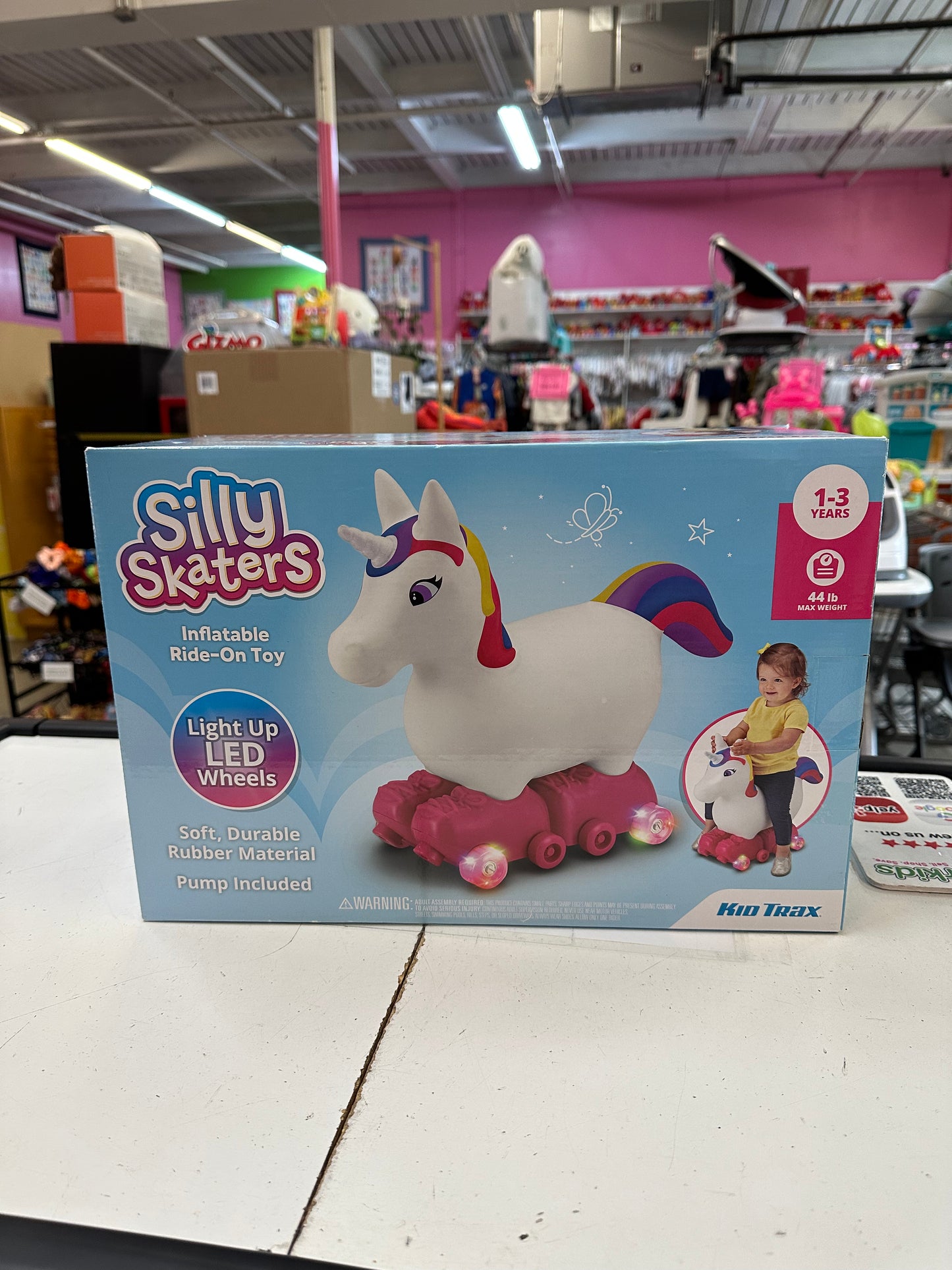 New Kid Trax Silly Skaters Ride On