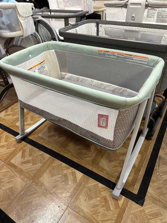Monbebe Rocking Bassinet