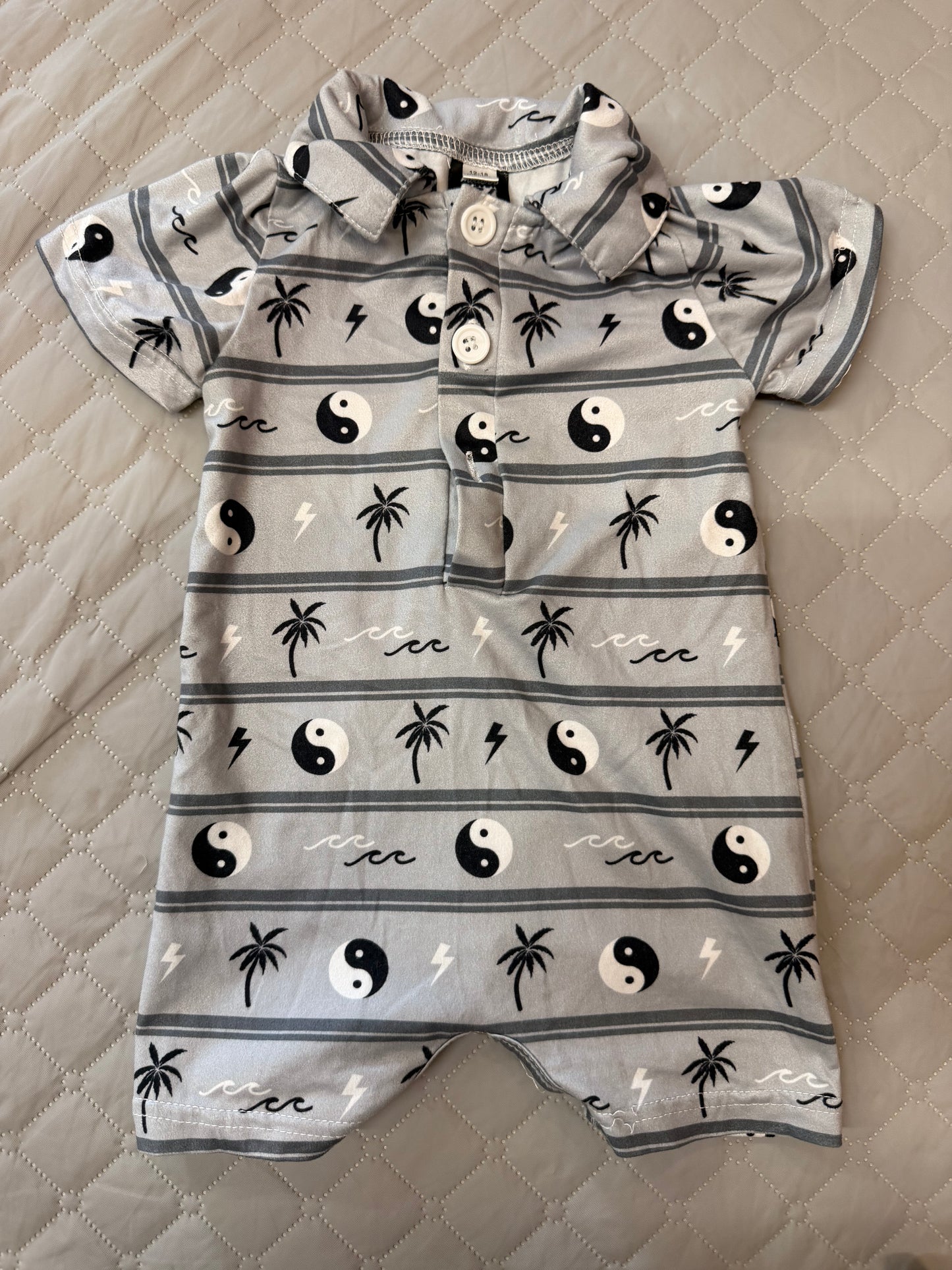 Modern Keiki Yin & Yang Onesie, 12-18M