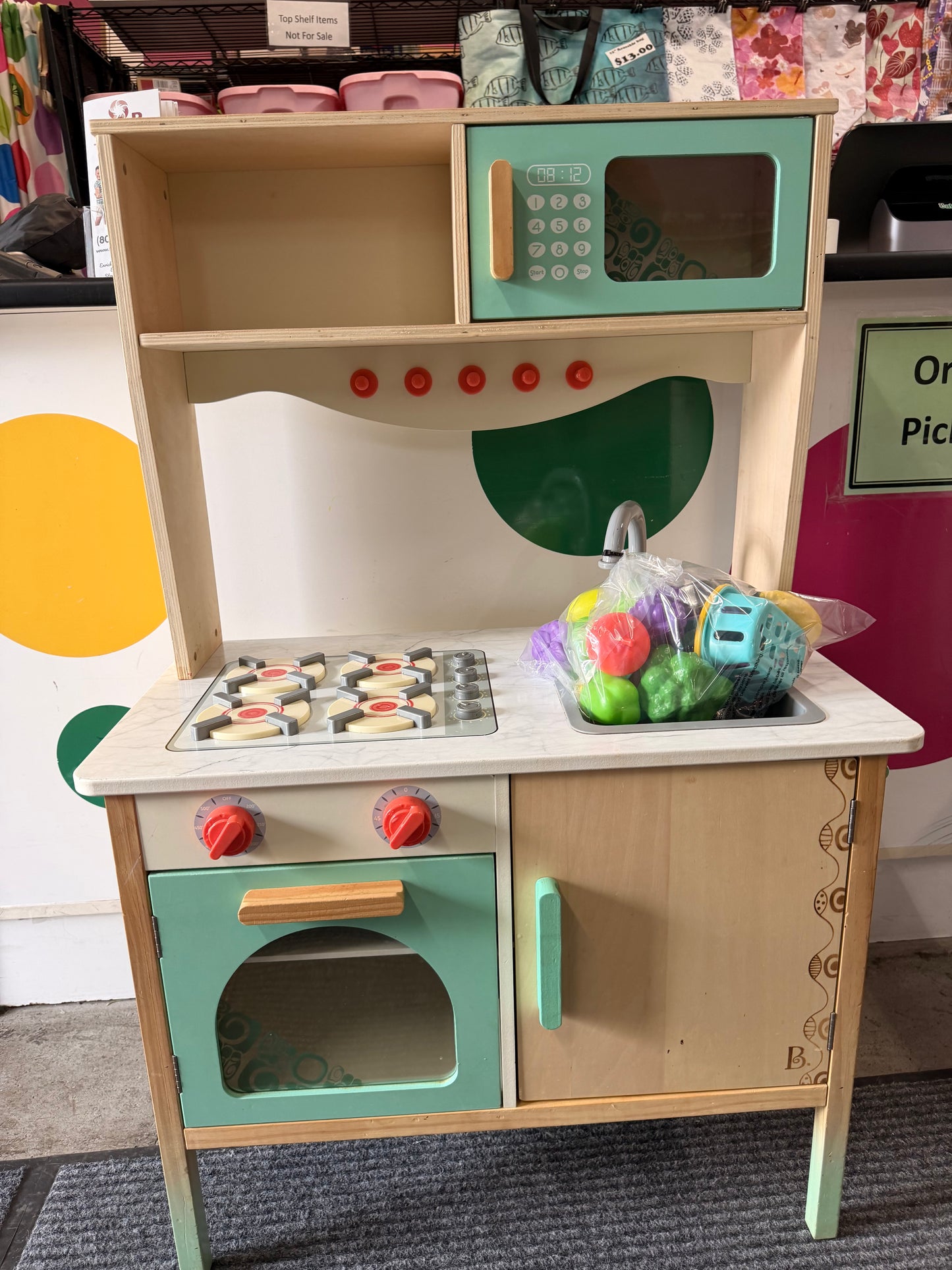 Battat Kitchen