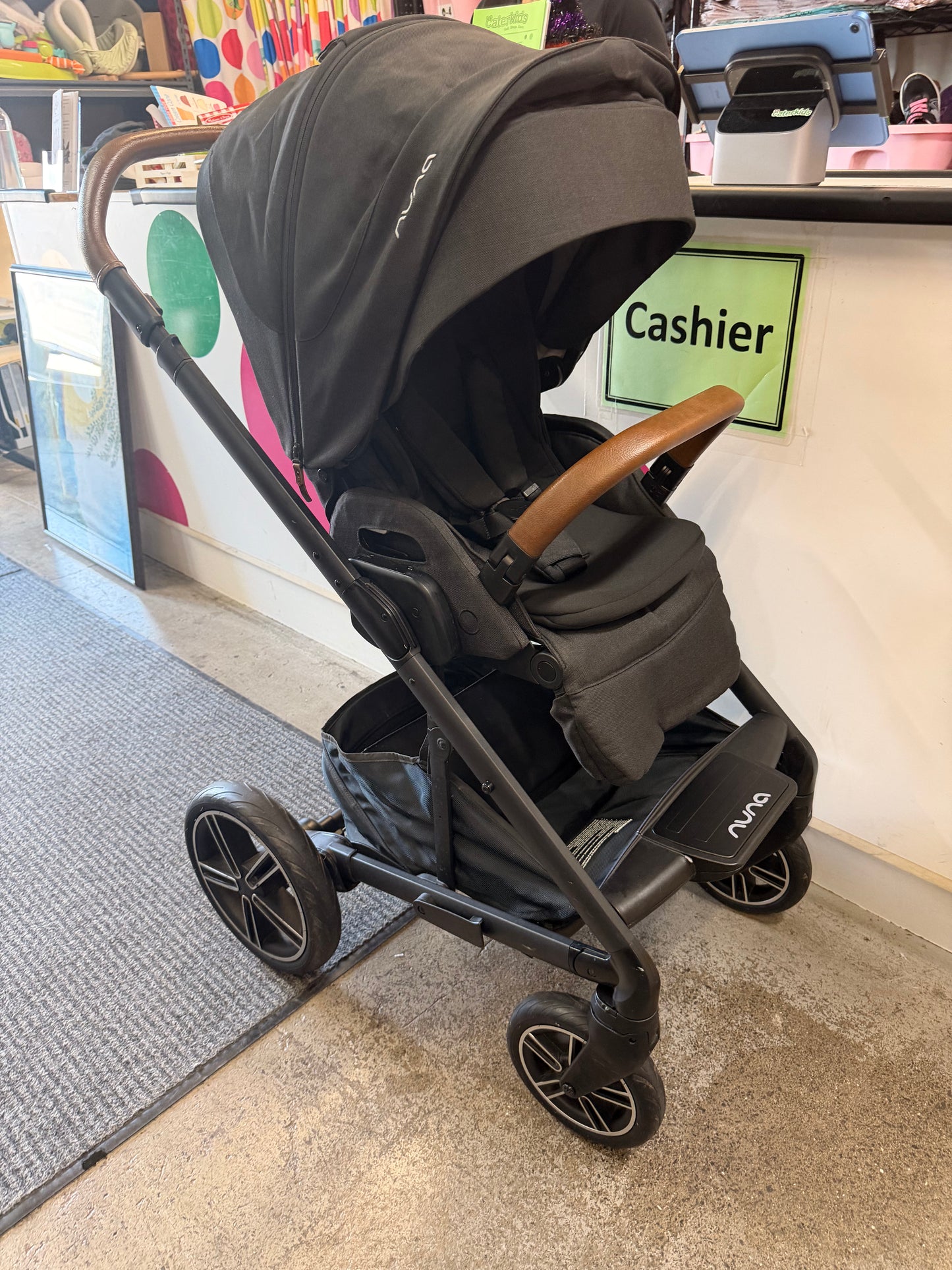 Nuna Mixx Next Stroller, Black