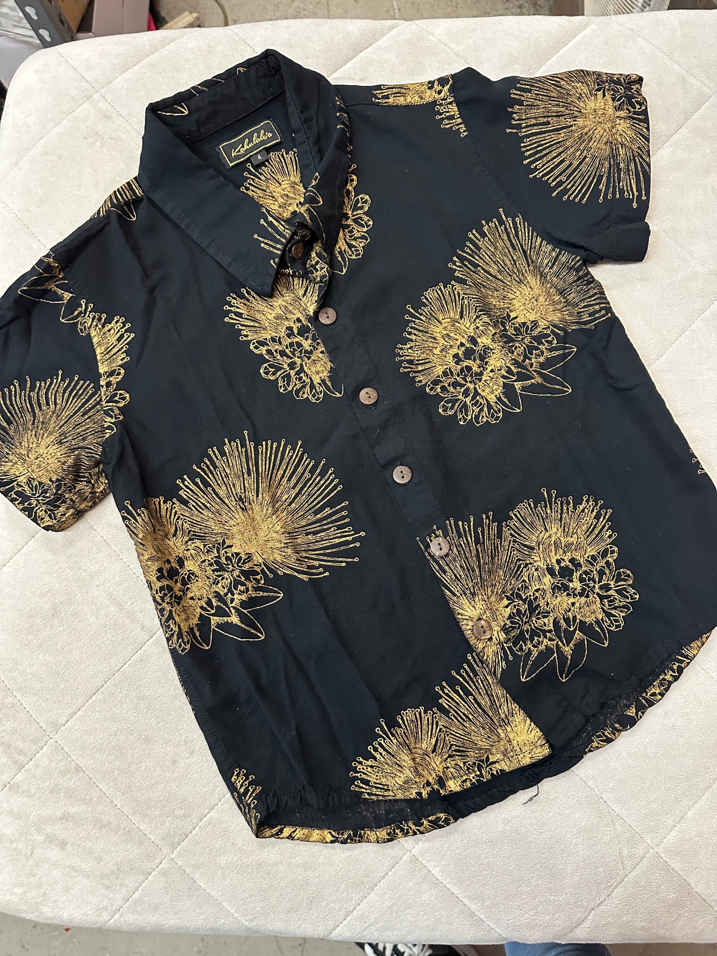 Kahulale'a Button Up Shirt, Size 4T