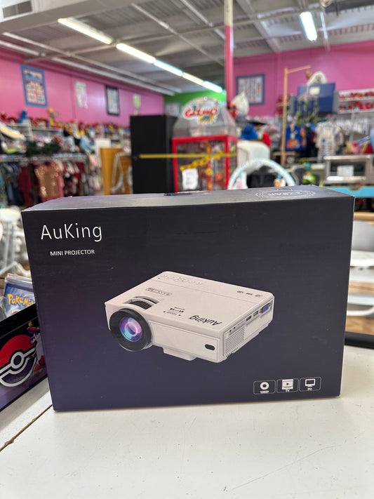 Like New AuKing Mini Projector