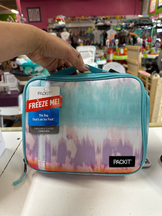 New Packit Freezable Lunch Bag