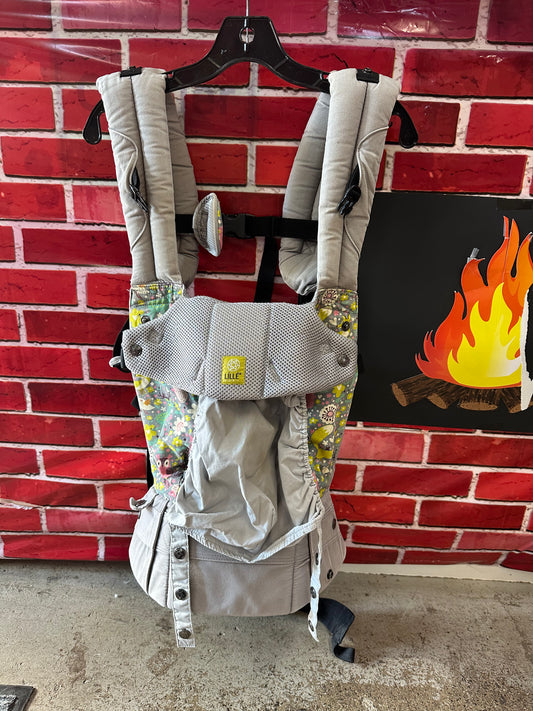 LilleBaby Carrier, Animals