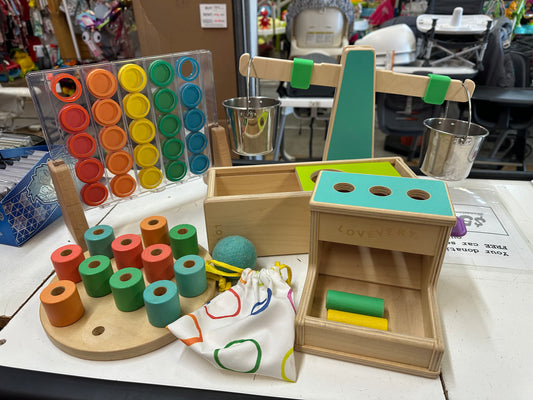 Lovevery Toy Playset