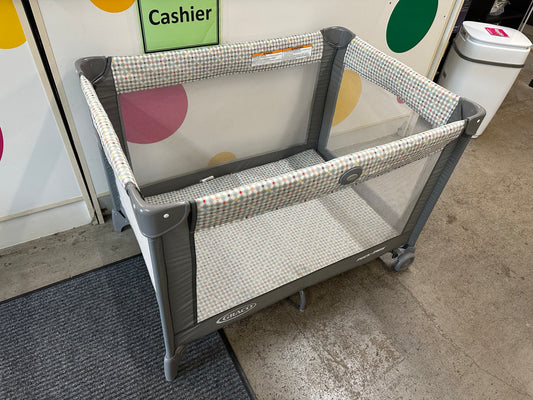 Like New Graco Playard
