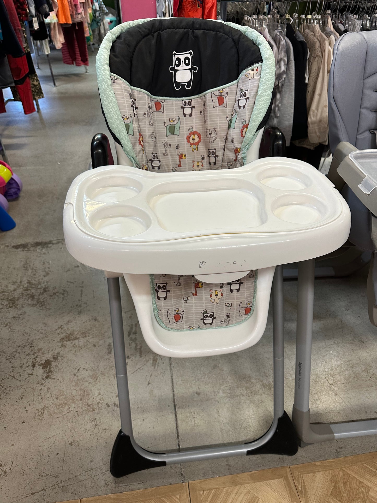 Baby Trend High Chair, Panda