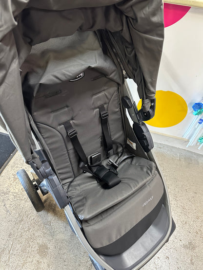 Chicco Bravo Stroller