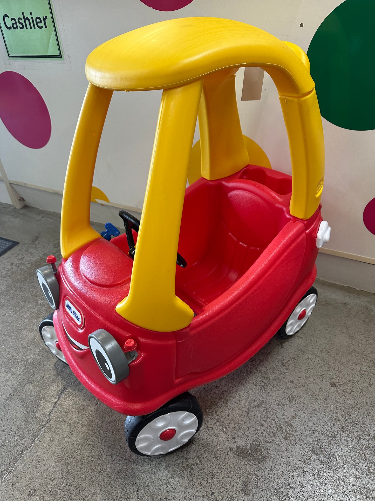 Little Tikes Cozy Coupe Car
