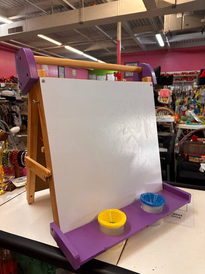 Tabletop Easel