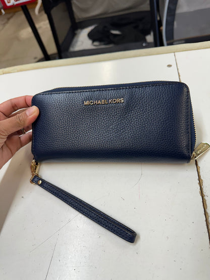 Mickael Kors Wristlet, Blue