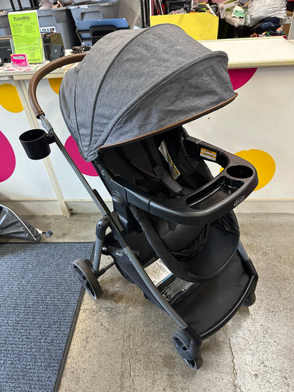 Graco Modes Trio Stroller + Free Car Seat