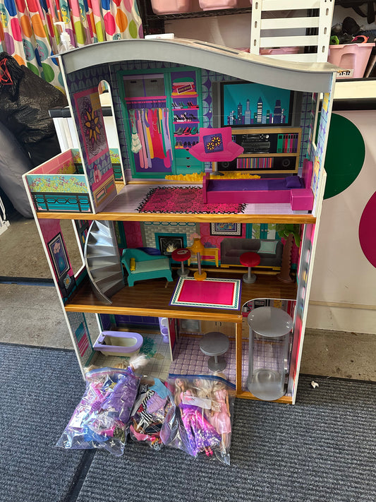 KidKraft Dollhouse