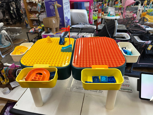 Bear Collapsible Table