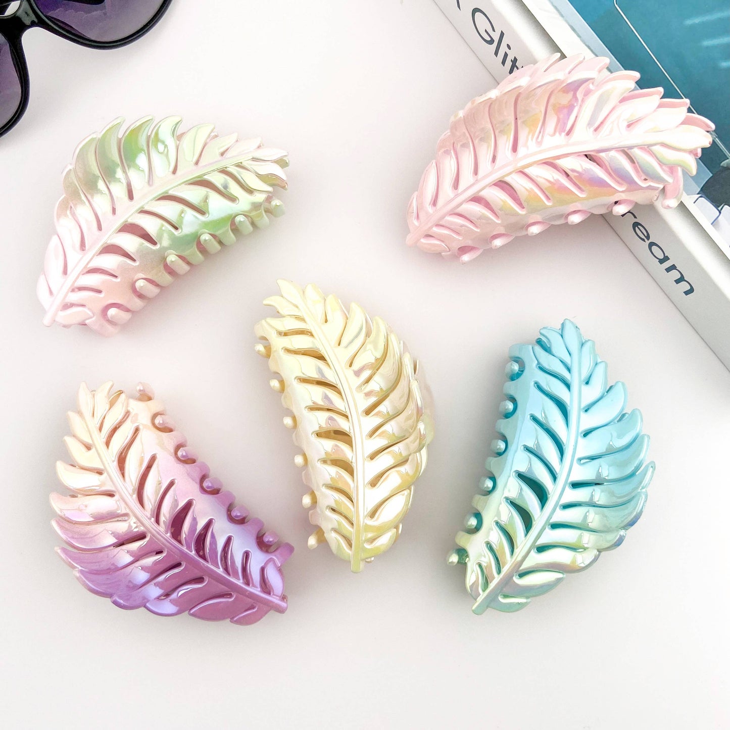 Candy Color Gradient Leaf Hair Clip: PinkPurple
