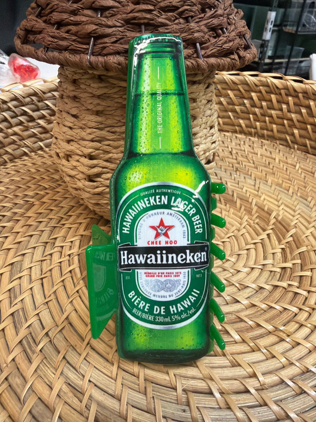 Hawaiineken Bottle Claw Clip