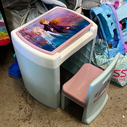 Disney Frozen Table & Chair