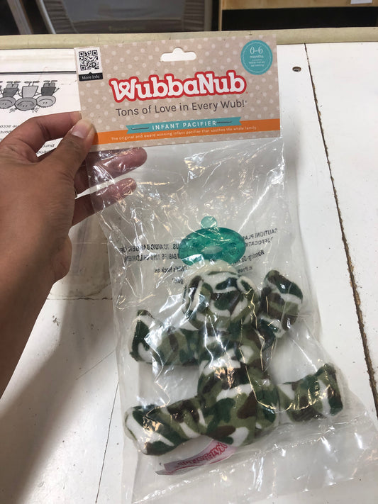 New Wubbanub Pacifier, Camo
