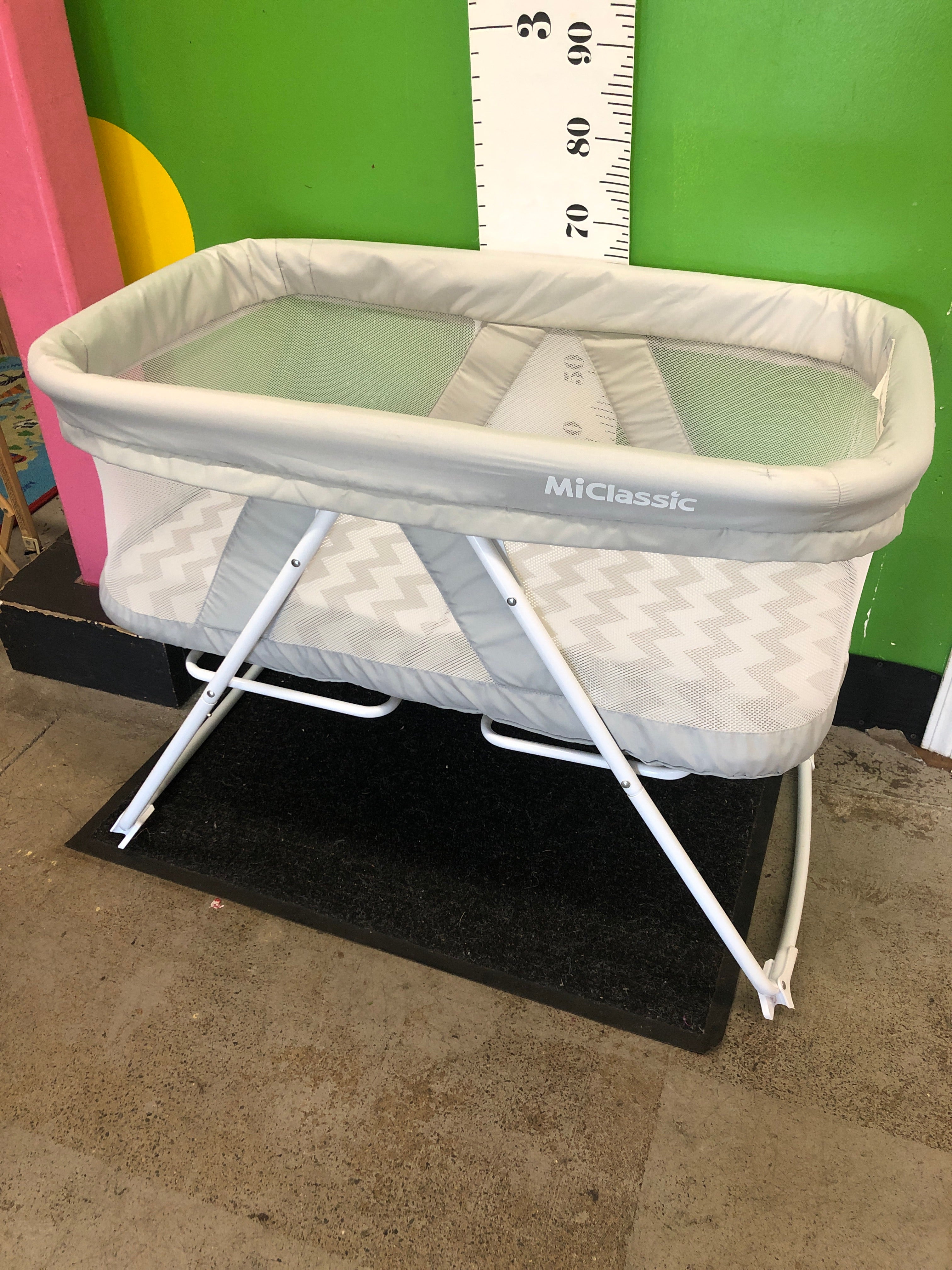 Miclassic 2 2025 in 1 bassinet