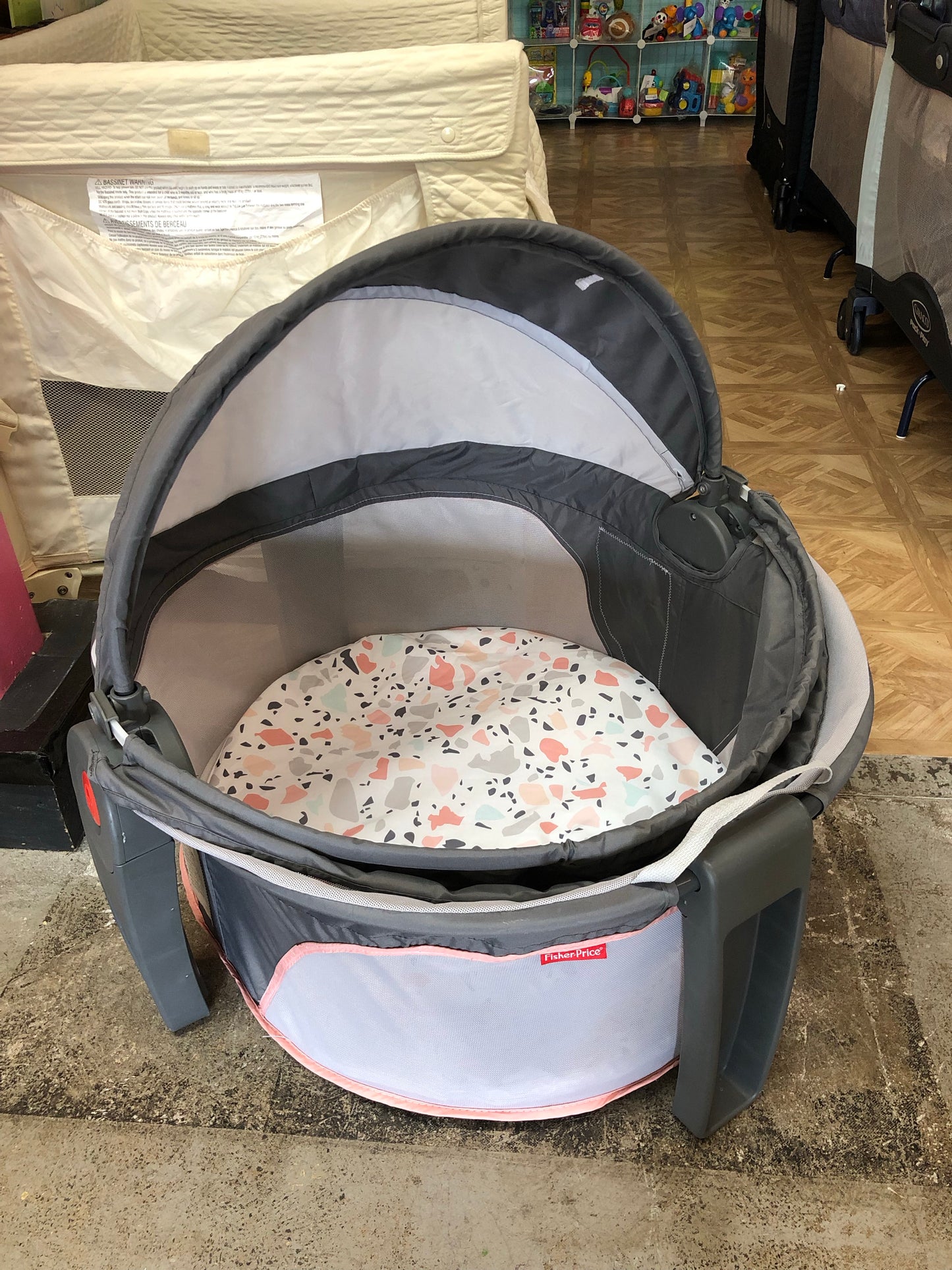 Fisher Price On the Go Dome, Pink