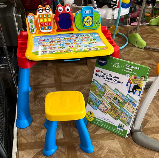 Vtech Touch & Learn Activity Desk, Red