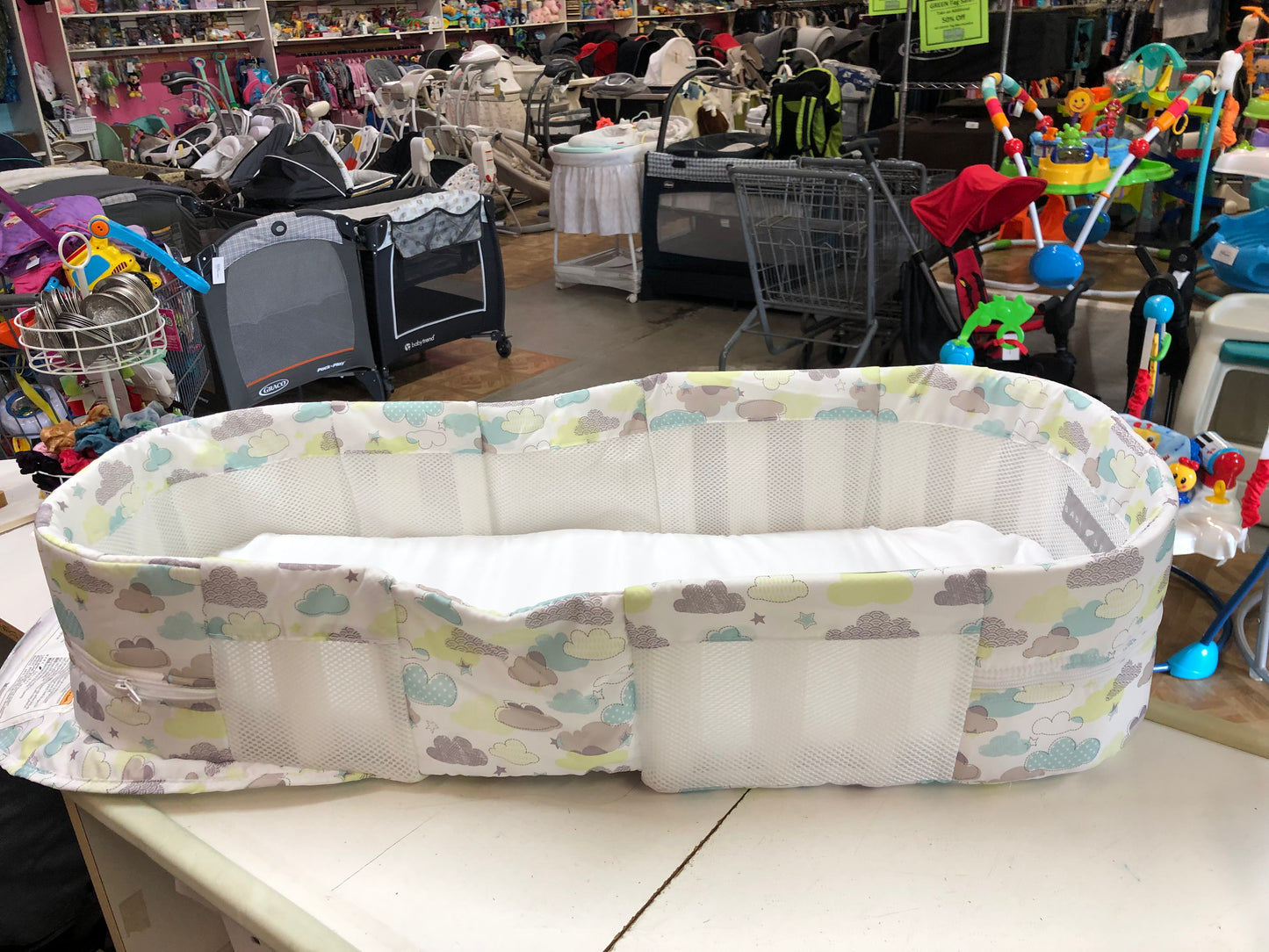Snuggle nest top infant sleeper